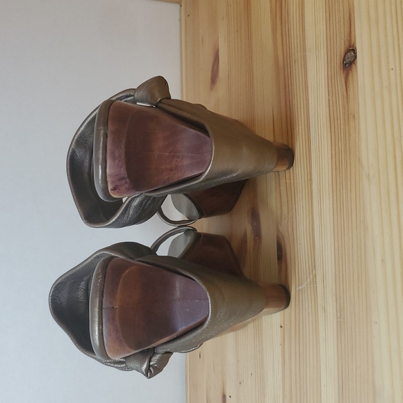 StylishSky Bronze Wedge Sandals GS753 - Picture 4 of 9